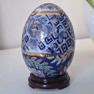 Vintage Cloisonné Egg Blue & Gold (not brass ) wood stand blue and white style